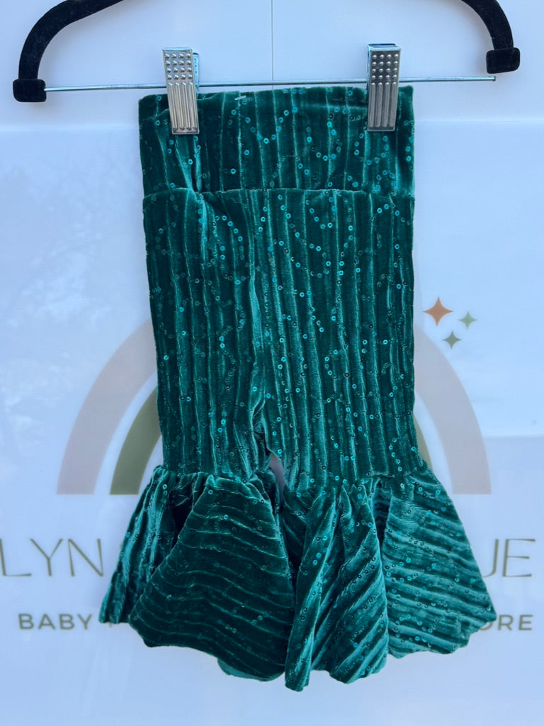 GREEN VELVET BELLS