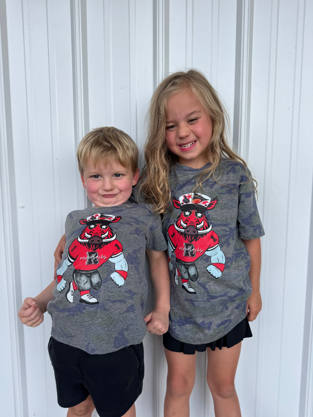 TRUCKER HOG TEE